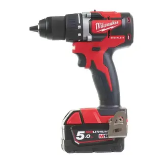 Milwaukee Bor/skrutrekker M18 CBLDD-502C 18V 5.0Ah, med koffert