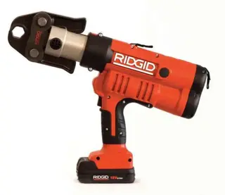 Ridgid Pressverkt&#248;y mbatteri og lader RP 340-B 43238