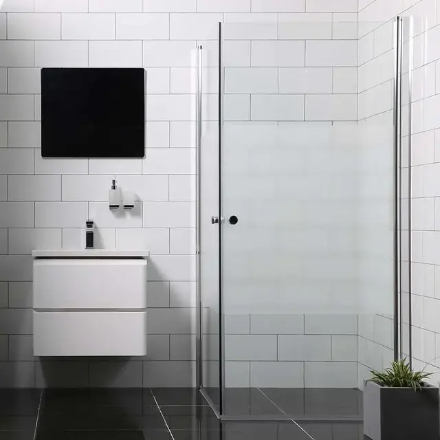 Bathlife Allsidig Dusjhjørne 100x80 cm, Sølv profil/Frostet glass 