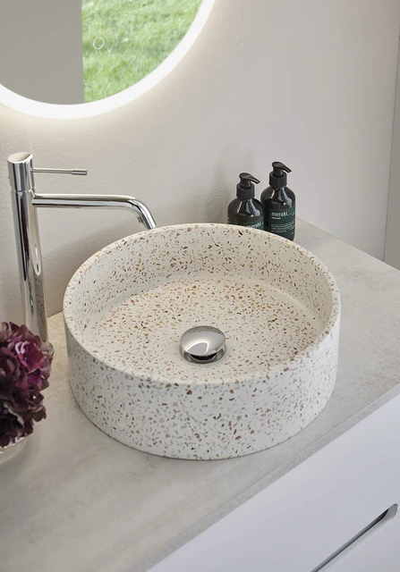 Hafa Circle Terrazzo Servant Ø39 cm, Beige Terrazzo Matt 