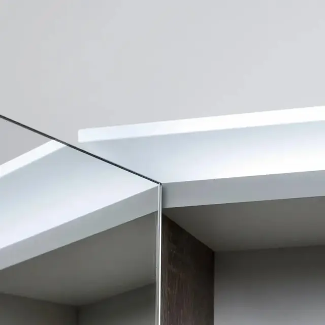 Korsbakken Speilskap med lystopp 61,4x20x71 cm 