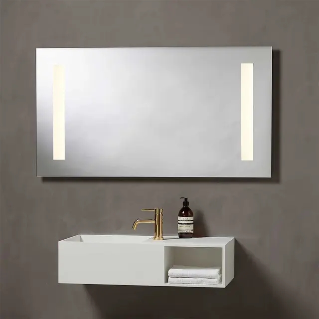 Korsbakken Speil med integrert lys 120x65 cm 