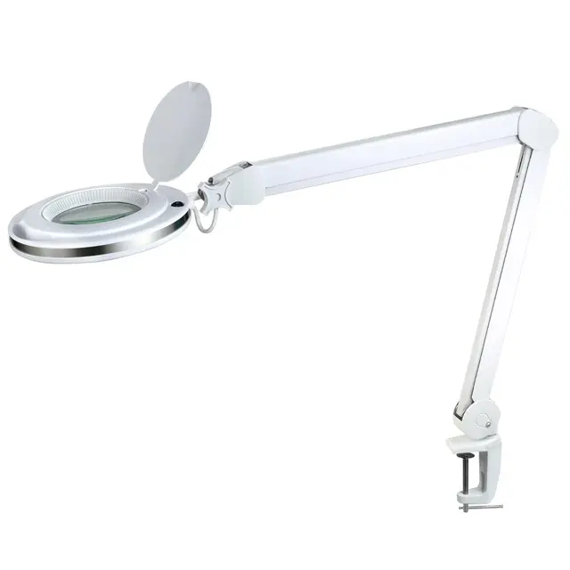 Halo Design Magni Light Bordlampe Hvit 