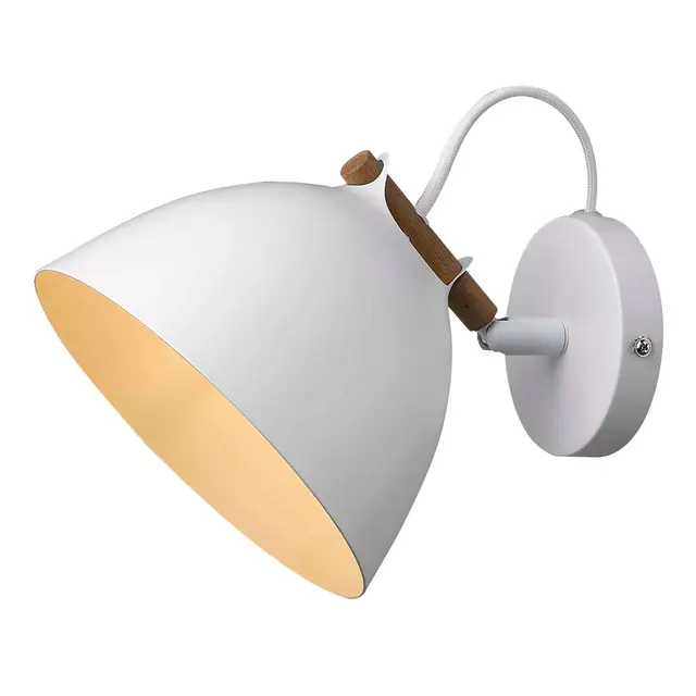 Halo Design Århus Vegglampe Hvit 