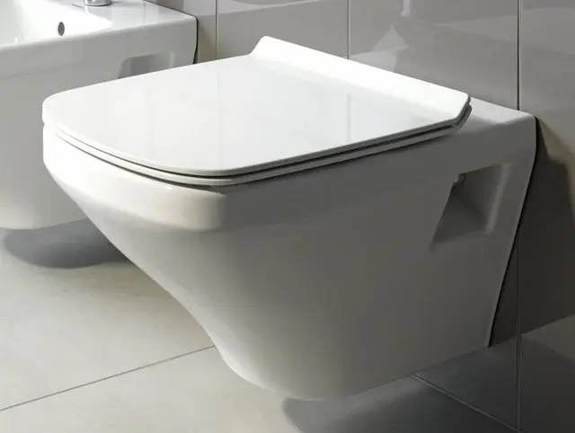 Duravit Durastyle Compact Veggh. toalett 370x480 mm, uten skyllekant. 