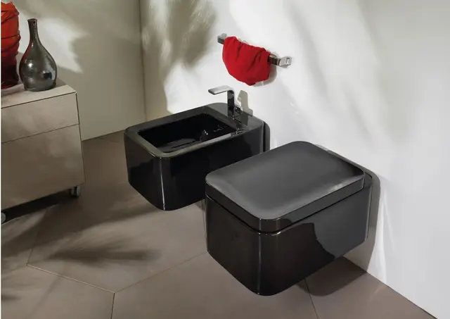 Flaminia Nile Vegghengt toalett 350x540 mm, Sort 