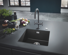 Grohe K700 Kjøkkenvask for underliming 610x460 mm, Sort Granitt kompositt