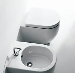 Lavabo Flo Gulvstående toalett 520x360 mm.