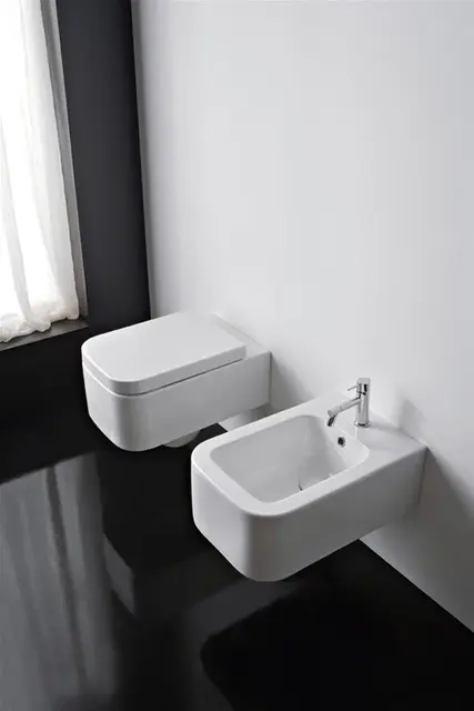 Scarabeo Next Vegghengt toalett 550x350 mm, Sort 